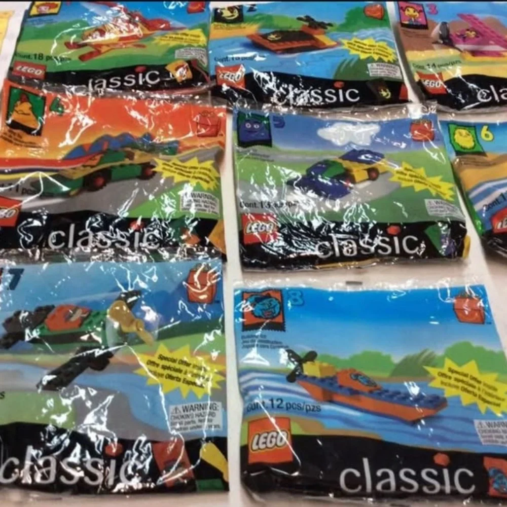 Vintage 1999 LEGO Classic Vehicles 
Promotional Sealed Polybags - Picture 3 of 3